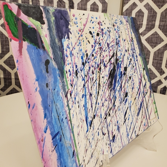 *Signed* Abstract Art - Picture 10 of 16